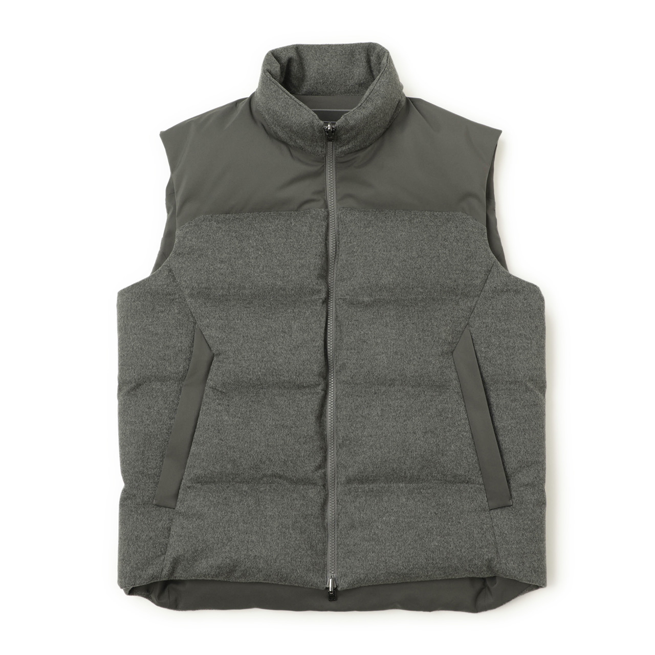   ダウンベスト グレー LG 新品 KOLONSPORT LG전자 ダウンベスト メンズ 110 ㅡ0113 - メルカリ